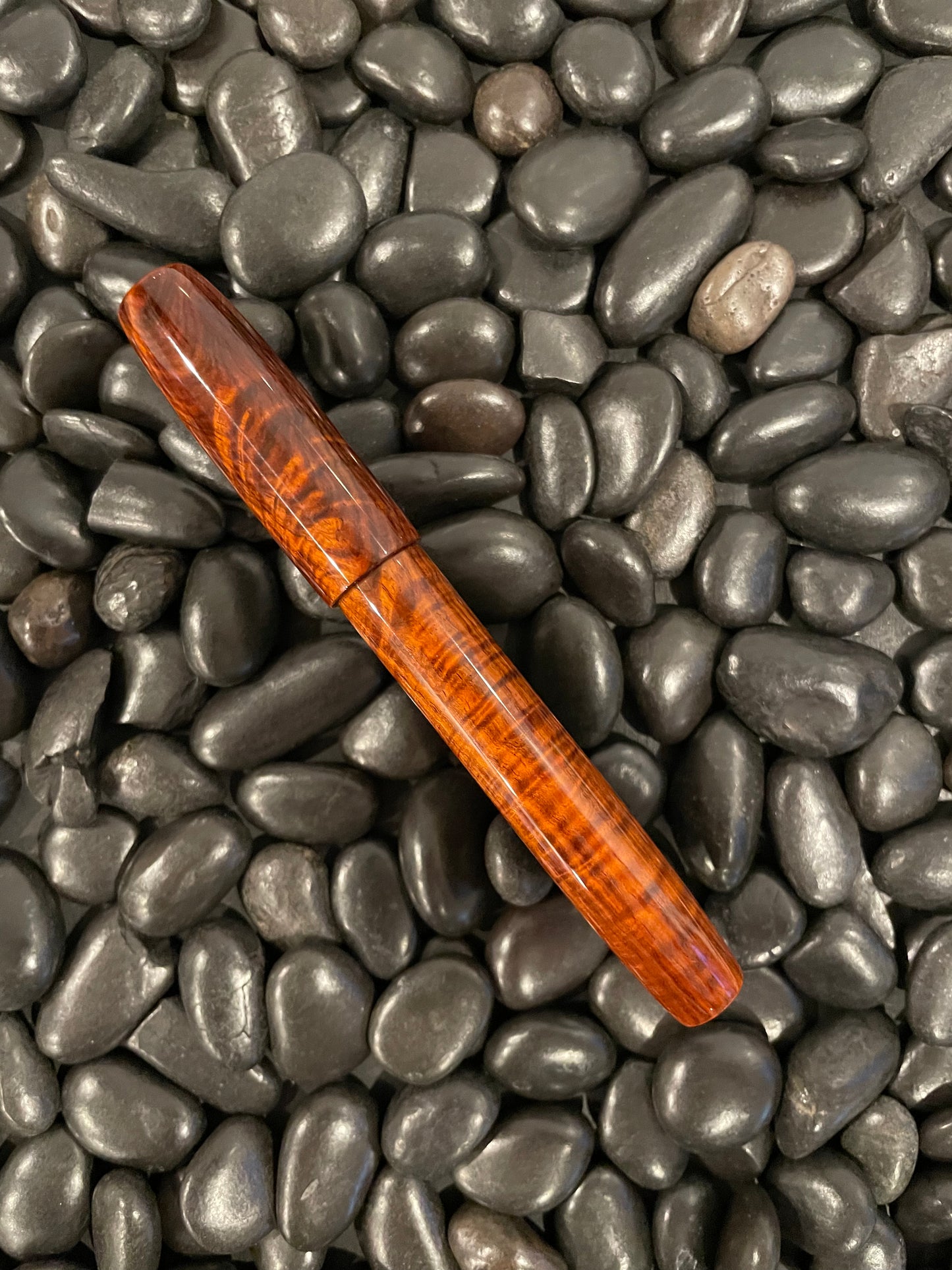 Siam Rosewood L-16