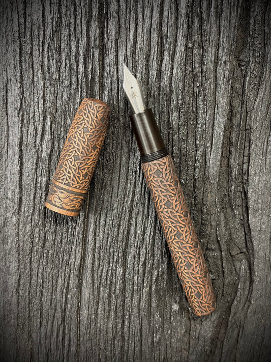 Celtic Knot - Bolivian Rosewood L-15